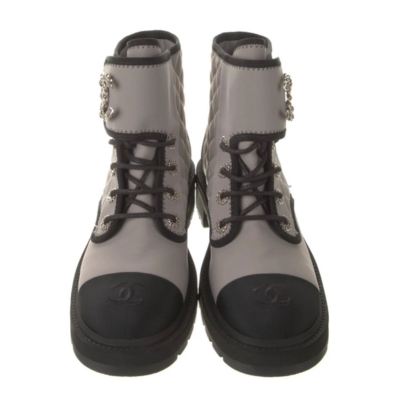 Interlocking CC Logo Combat Boots Women's Size: 10 | IT 40 - Picture 6 of 6